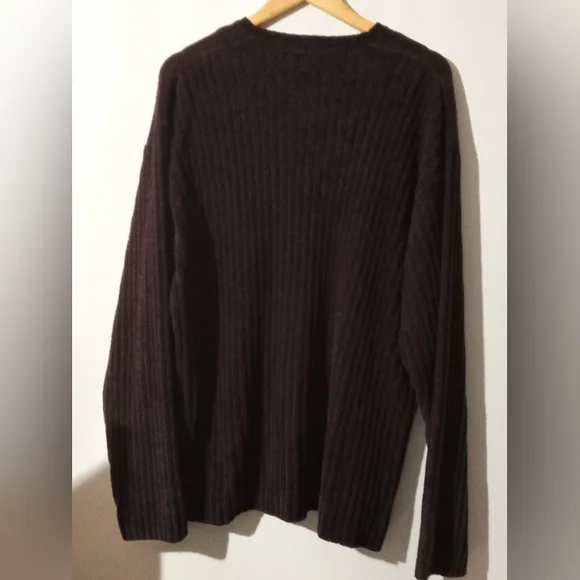 Axist Men's XL Dark Espresso Brown V-Neck Chenille Knit Sweater - Soft Texture - Picture 5 of 9